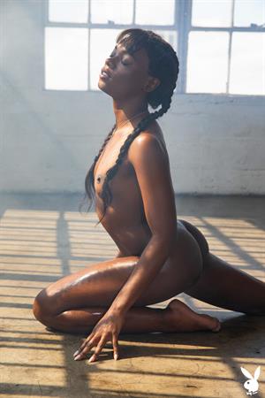 Ana Foxxx Topless Pictures Ana Foxxx Nude Ebony