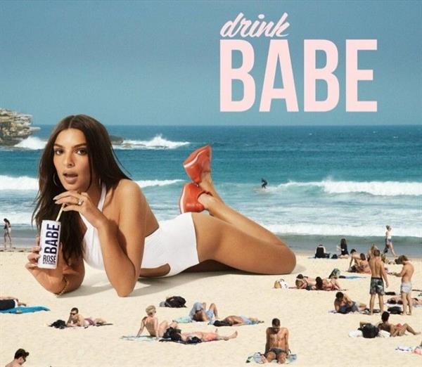 Emily Ratajkowski sexy new bikini photo shoot for Drink Babe showing her sexy ass and nice cleavage.


















