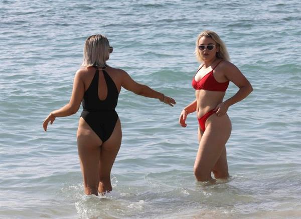 Tallia Storm sexy in a red bikini seen by paparazzi at the beach.











