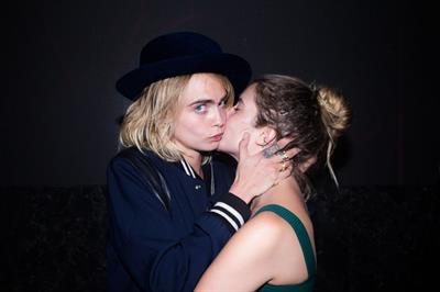 Cara Delevingne and Ashley Benson the famous lesbian couple seen kissing again.











