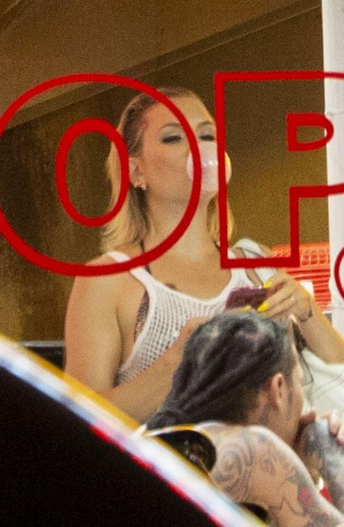 Kate Hudson Pictures Kate Hudson looking sexy in a bikini top seen by paparazzi.