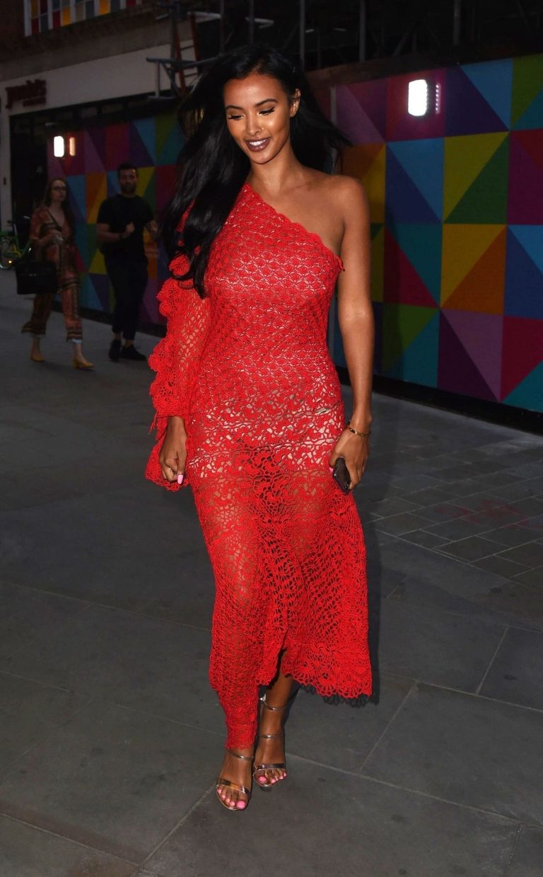 Maya Jama sexy ass in a see through dress seen by paparazzi.
















