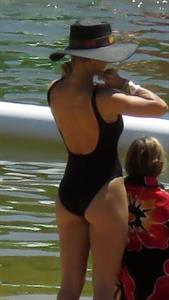 Elsa Pataky sexy ass and cleavage in a swimsuit seen by paparazzi with Chris Hemsworth.














