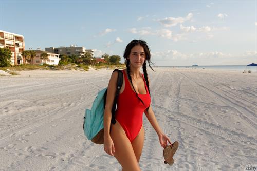 Dita Vetone Busty Beach Babe