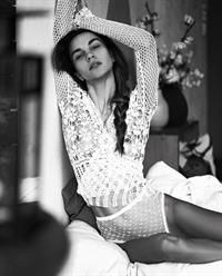 Katerina Klein nude and sexy black and white photo shoot showing her ass and topless boobs.














































