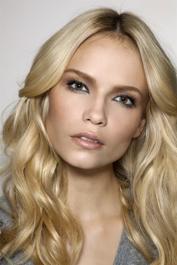 Natasha Poly