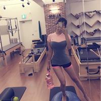 ohttomom taking a selfie