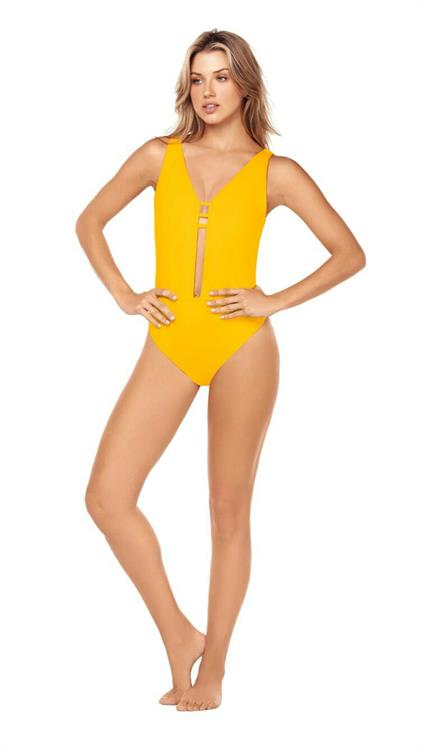 Cata Uribe in a swimsuit