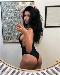 Lainie Love taking a selfie and - ass