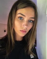 Rachel Cook taking a selfie