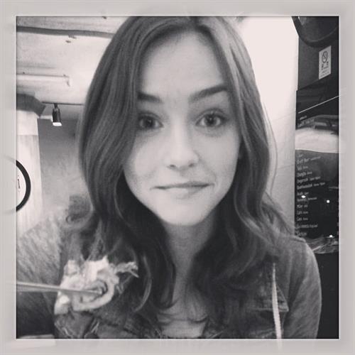 Rachel Cook taking a selfie