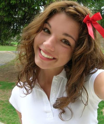 Jessica Ashley Selfie Pictures Jessica Ashley taking a selfie