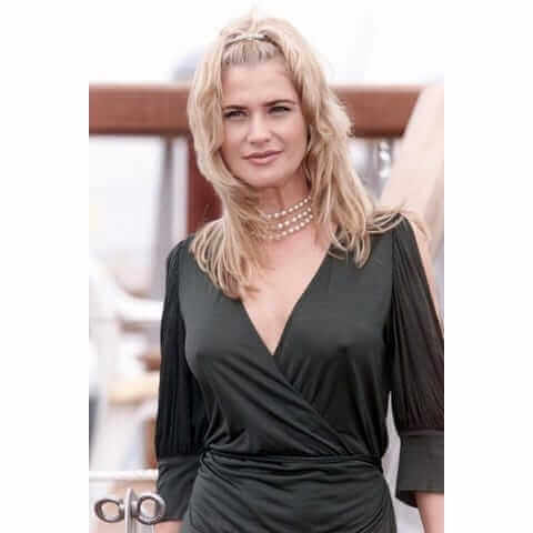 Kristy Swanson