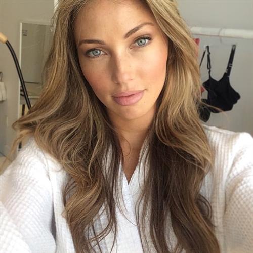 Simone Villas Boas taking a selfie