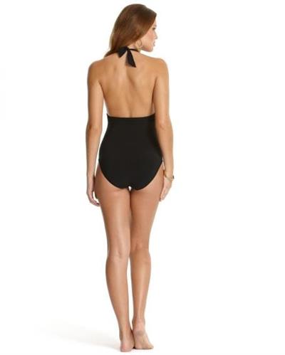 Simone Villas Boas in a bikini - ass