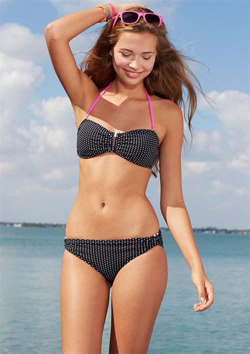 Sandra Kubicka in a bikini