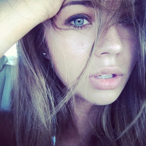 Sandra Kubicka taking a selfie