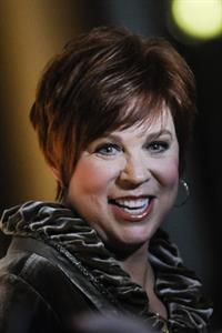 Vicki Lawrence