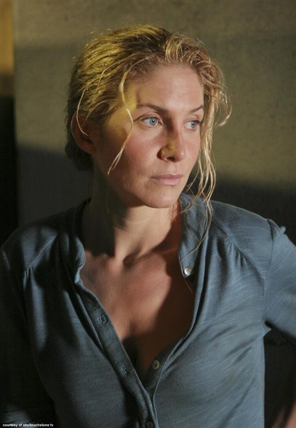 Elizabeth Mitchell