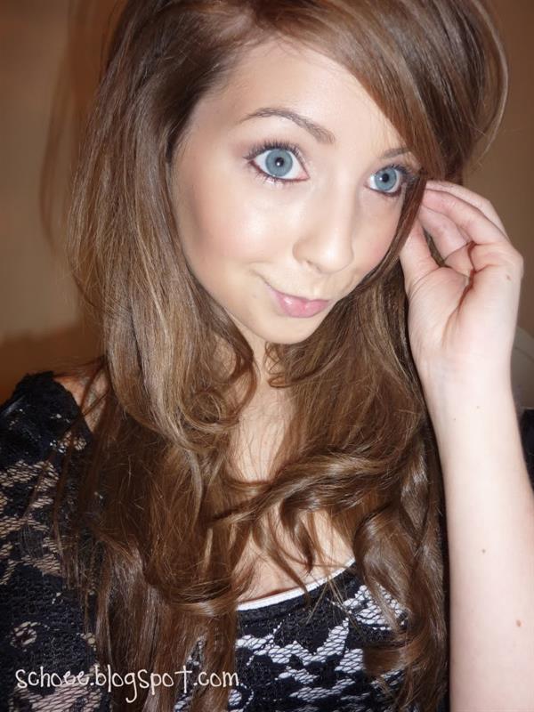 Zoe Sugg