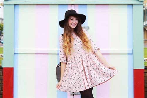 Zoe Sugg