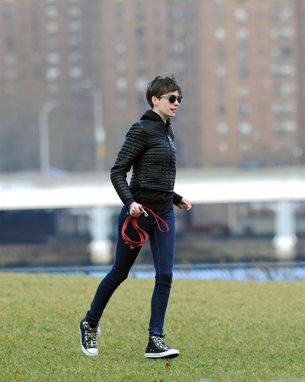 Anne Hathaway
