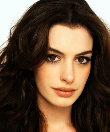 Anne Hathaway