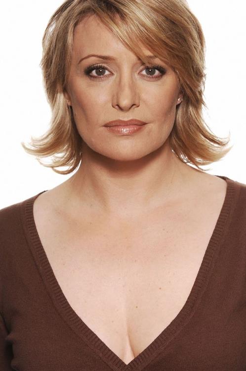 Laurie Brett