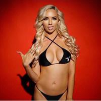 Cassaundra Kelly in lingerie