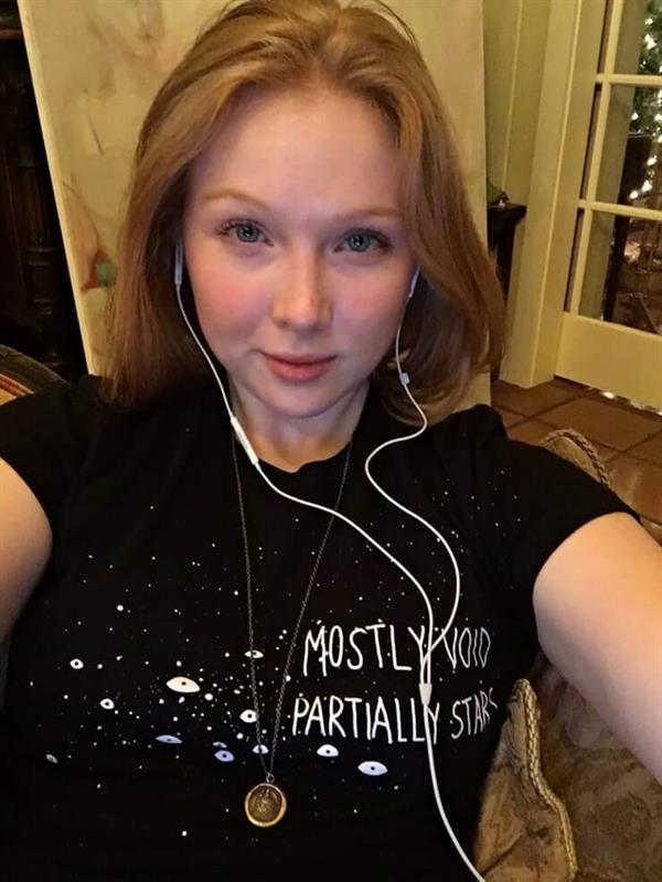 Molly Quinn