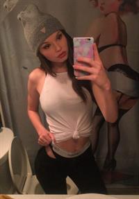 Lily-Ana Alexander taking a selfie