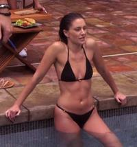 Mädchen Amick in a bikini