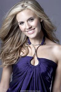 Maggie Grace