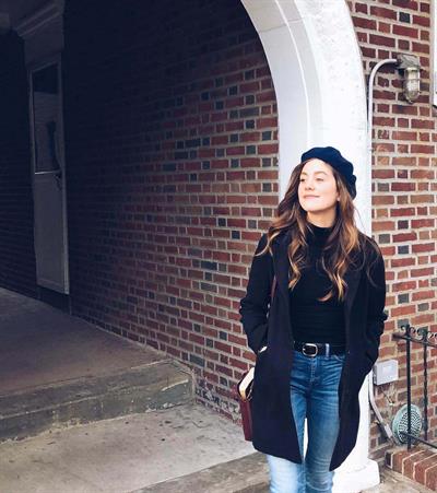Laura Dreyfuss