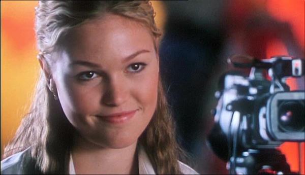 Julia Stiles