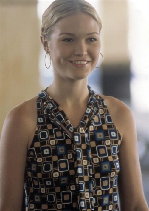 Julia Stiles
