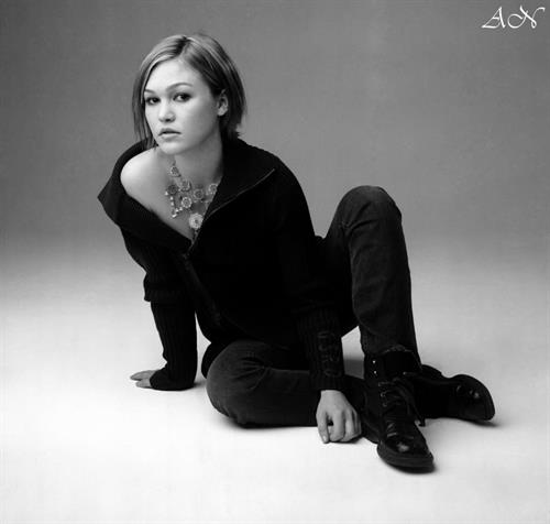 Julia Stiles