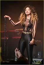 Ella Eyre