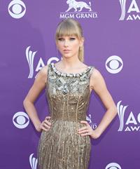 Taylor Swift 48th Annual Academy of Country Music Awards in Las Vegas 4/7/13 