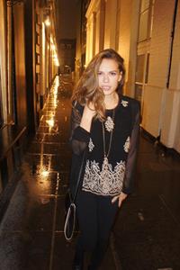 Bethany Joy Lenz-Galeotti