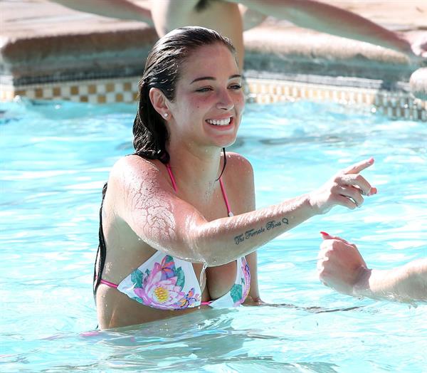 Tulisa Contostavlos - bikini photoshoot in Las Vegas - April 10, 2013 