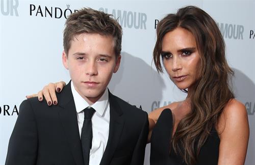 Victoria Beckham Glamour Awards at Berkeley Square Gardens (June 4) 