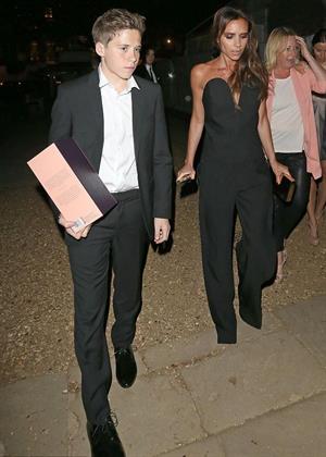 Victoria Beckham Glamour Awards at Berkeley Square Gardens (June 4) 