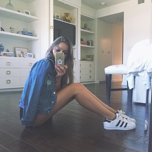 Sophie Mudd taking a selfie