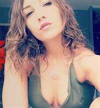 Mylène Goby taking a selfie