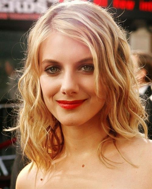 Mélanie Laurent