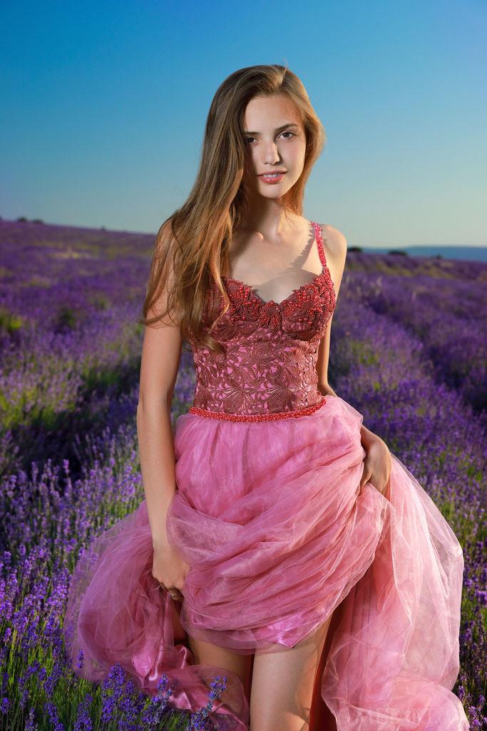 Elle Tan Lavender Girl