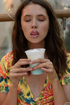 Disha Yudina Flashing Tits