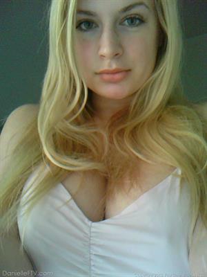 Danielle FTV Nude Pictures Tbt 2013 No4