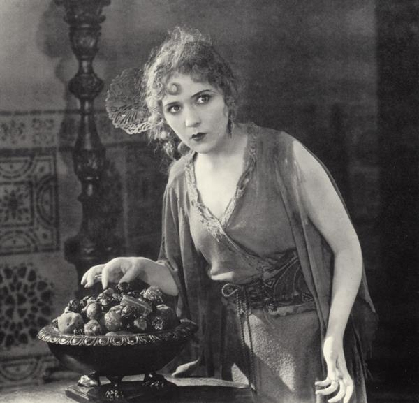 Mary Pickford